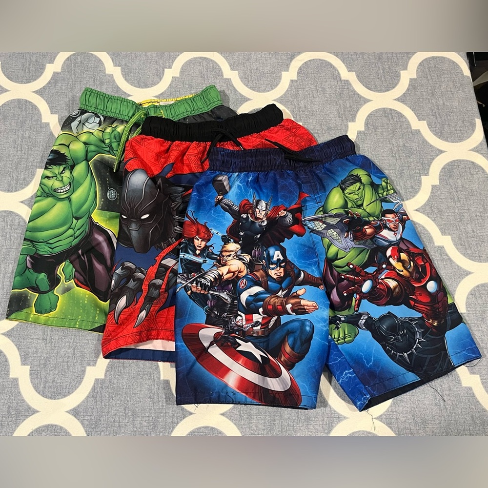 3 Pack Boys Marvel Avengers Swim Trunks - Size 7